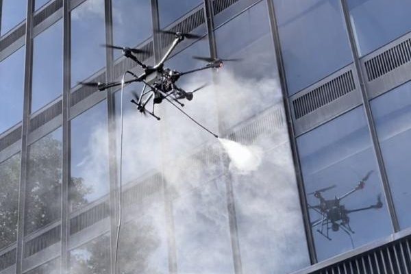 Lavage Haute pression vitre drone